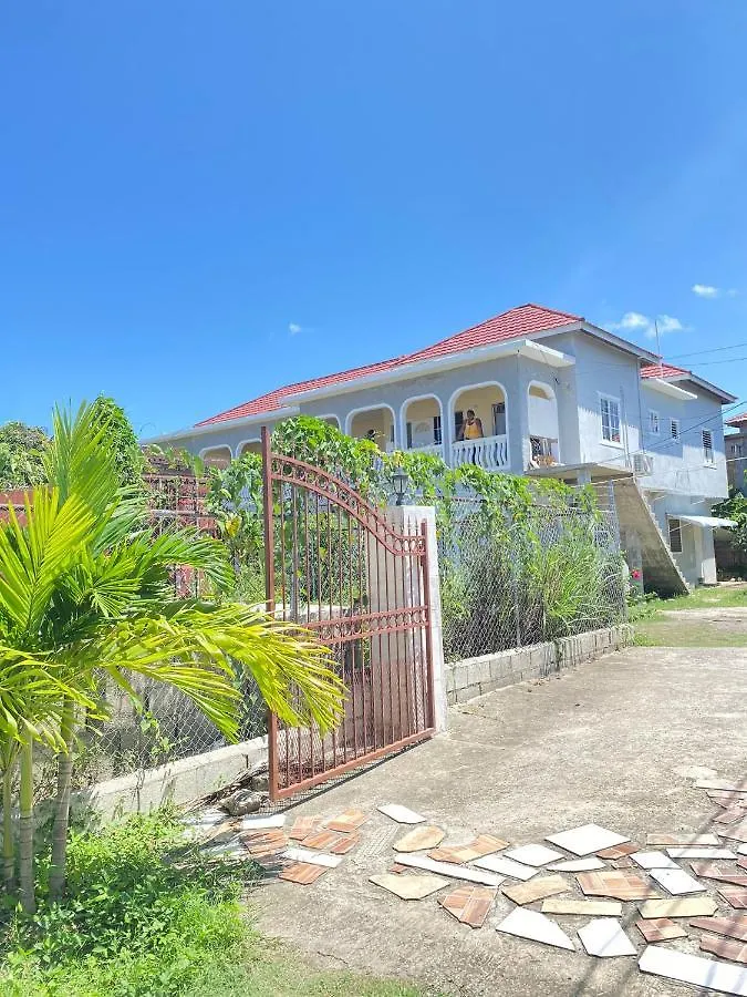 Rujam Guest House Salem Τζαμάικα